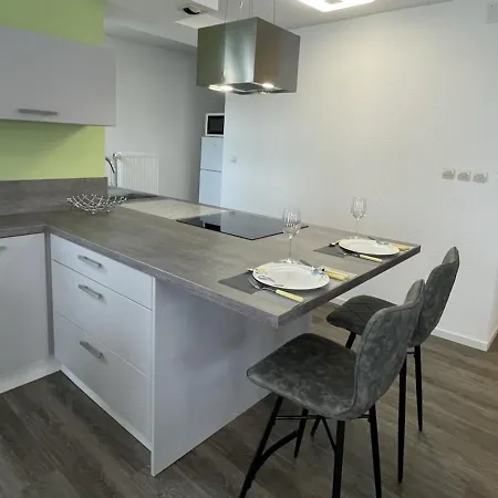 Bright 2rooms Apartment, 3 Min From Basel, Parking Lägenhet Saint-Louis (Haut-Rhin)