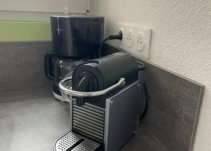Bright 2rooms Apartment, 3 Min From Basel, Parking *